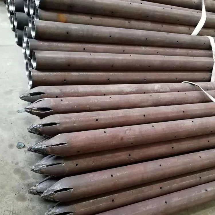 乌拉特后隧道支护管